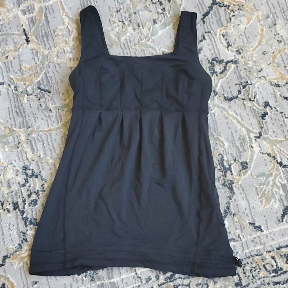 LULULEMON Black Tank - Size 4